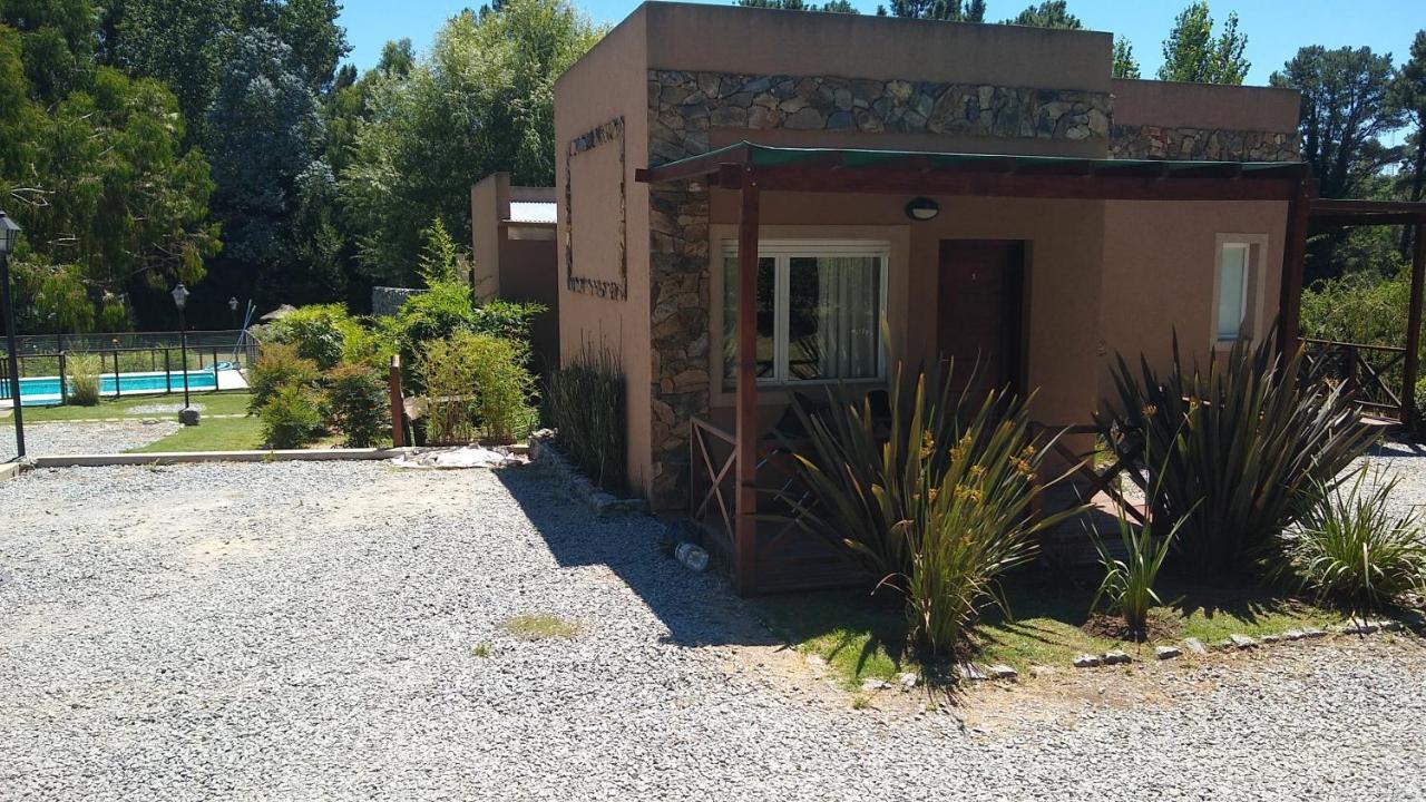 Icalma De La Sierra Aparthotel Tandil Exterior photo