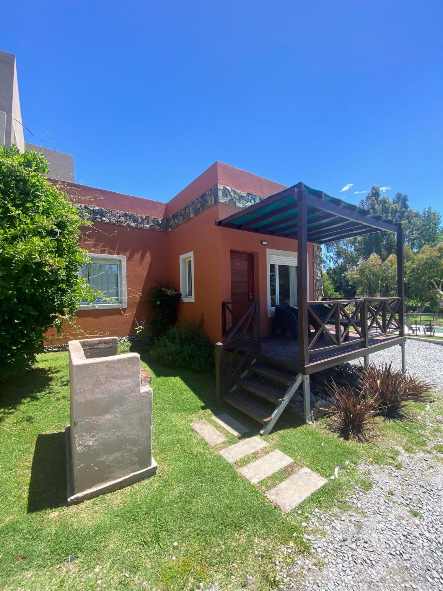 Icalma De La Sierra Aparthotel Tandil Exterior photo