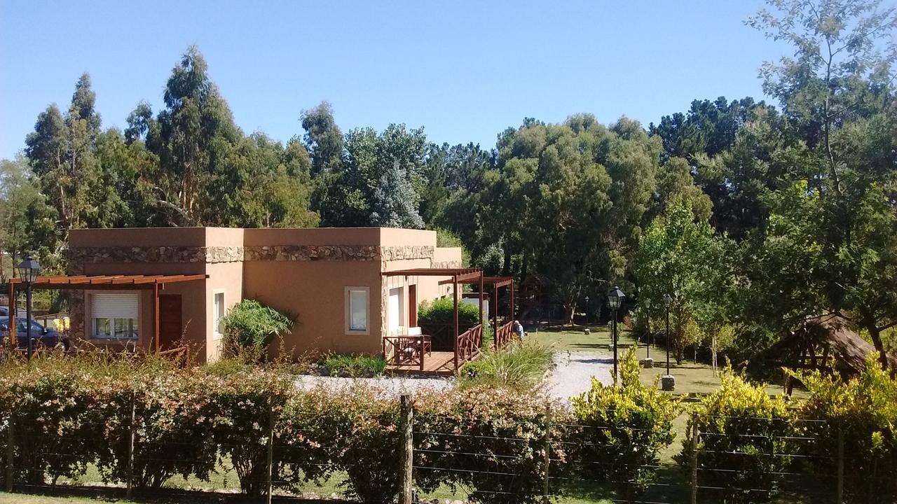 Icalma De La Sierra Aparthotel Tandil Exterior photo